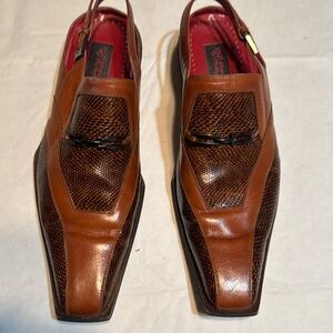 Men peanut butter/brown snake look like shoes, 12.